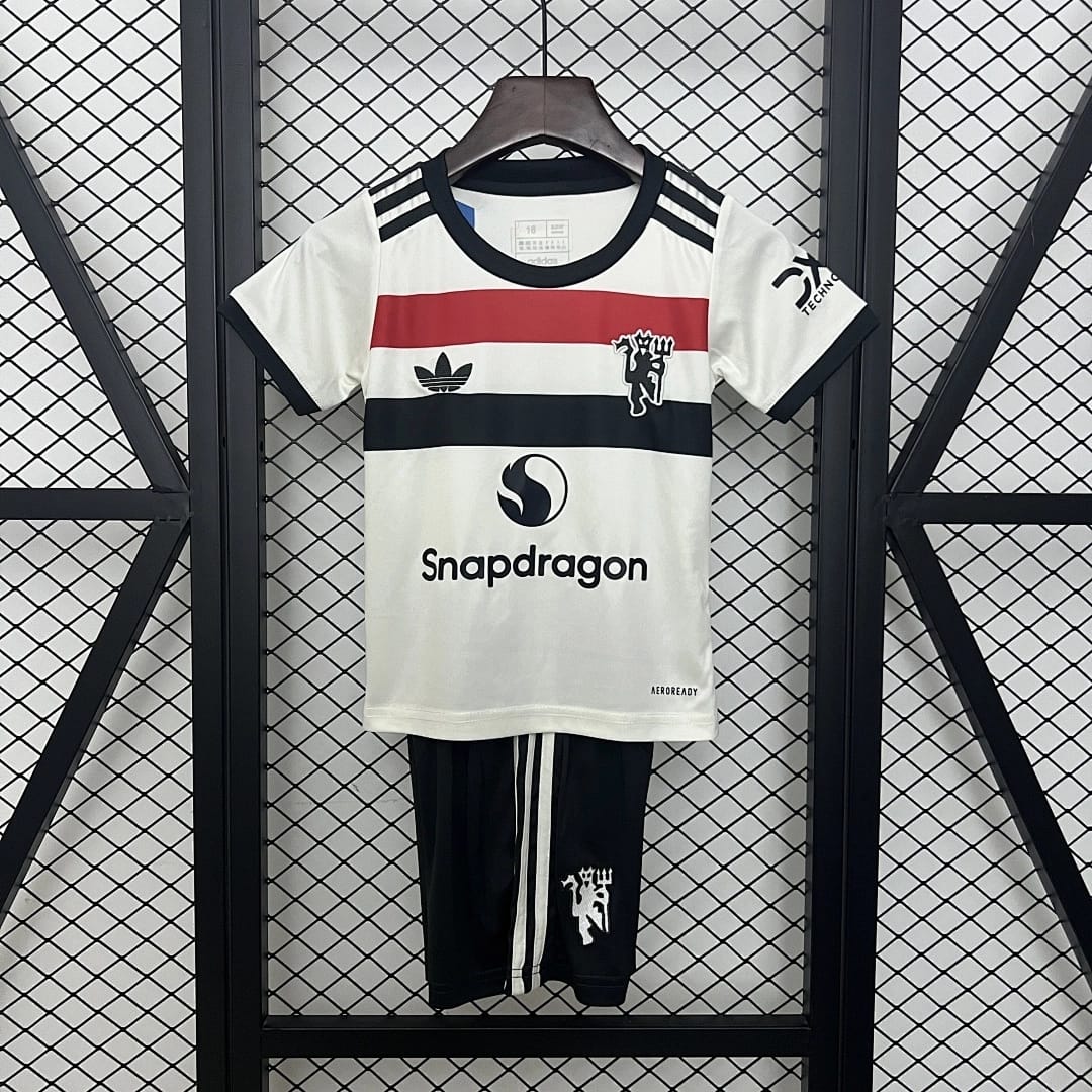 Kit Crianca Manchester United Alternativa 2024/2025 - Vista 1