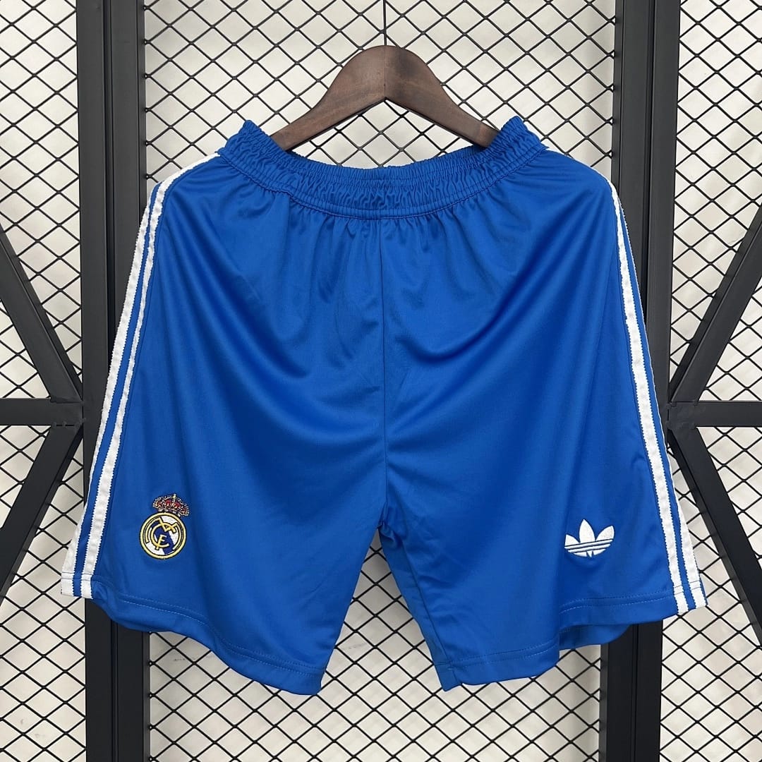 Calcoes Terceira Real Madrid 2025/2026 - Vista 1