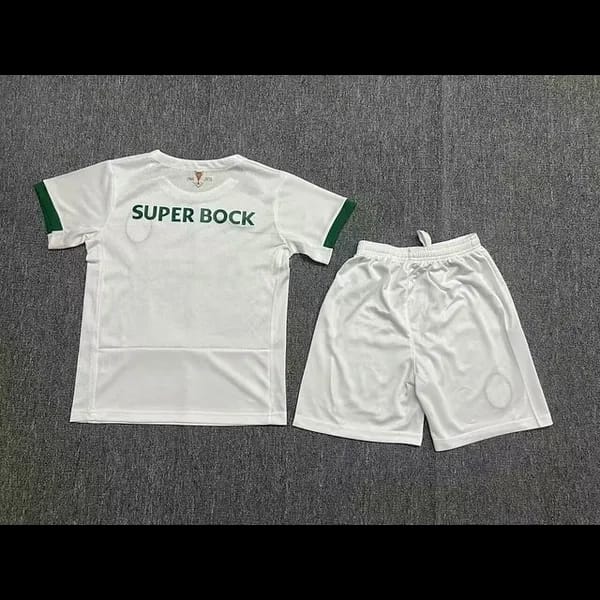 Kit Criança Sporting Edição Especial 2024 - Vista 2