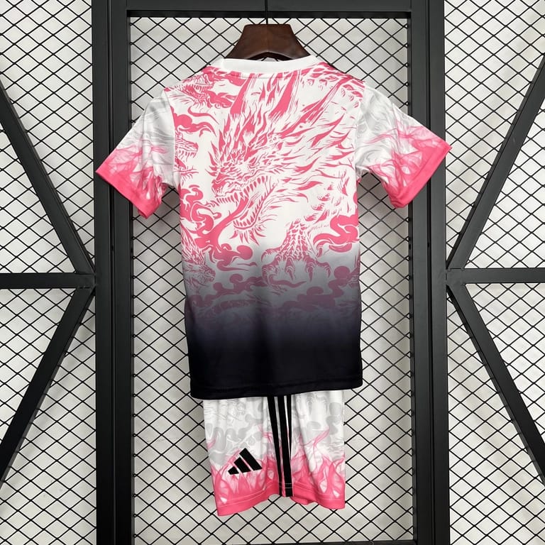 Kit Criança Real Madrid Edição Especial 2025/26 - Vista 2