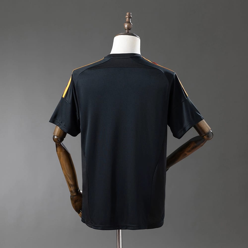 Camisola Arsenal 2025/26 Retro Style Collaboration - Vista 2