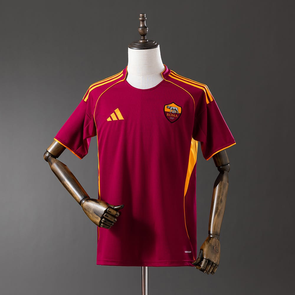 Camisola AS Roma principal 2025/26 - Vista 1