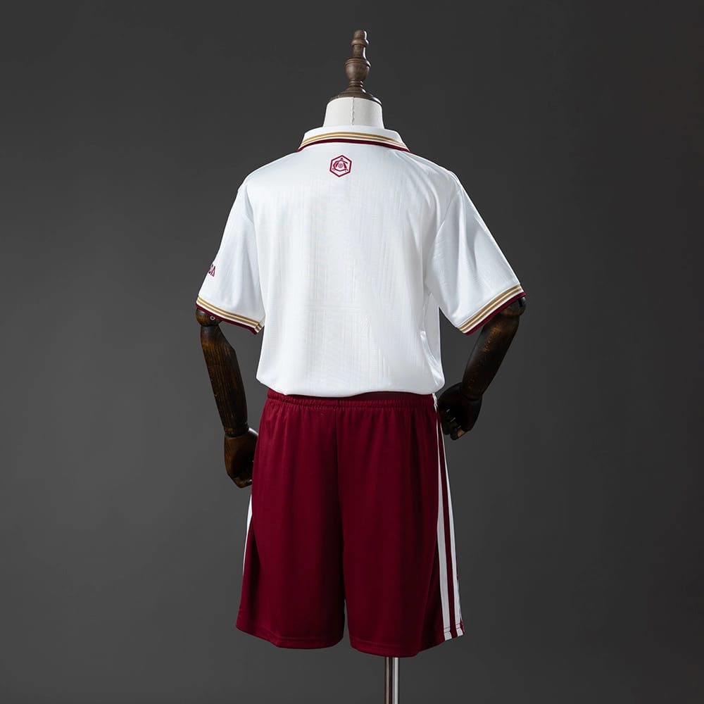 Kit Criança Arsenal III 2025/26 - Vista 2