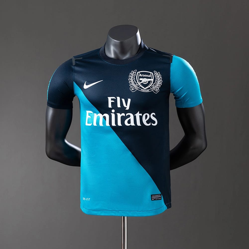Camisola Arsenal 2011/12 Alternativa Retro Versão Jogador - Vista 1