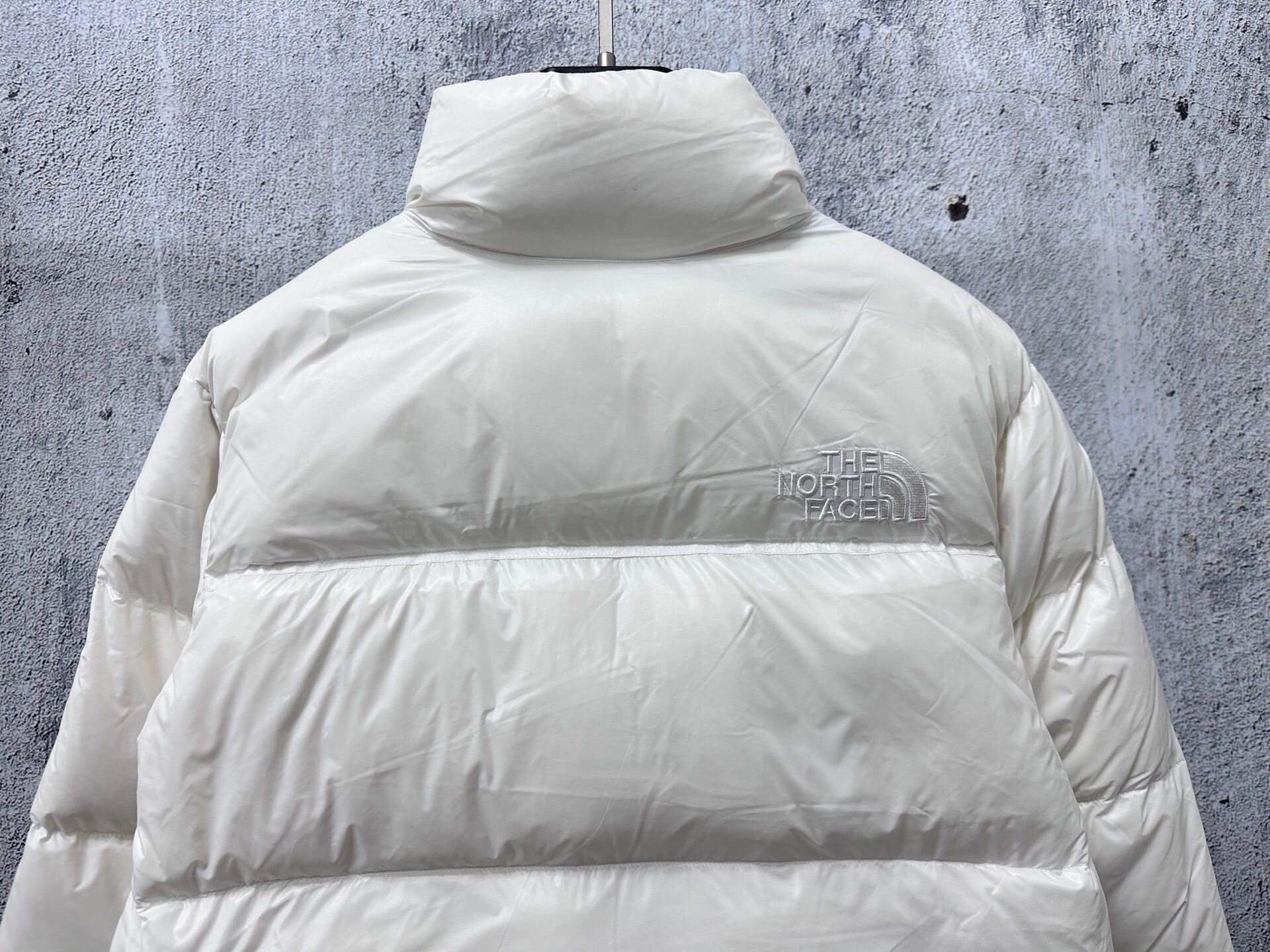The North Face classic 700 mulher branco  - Vista 6