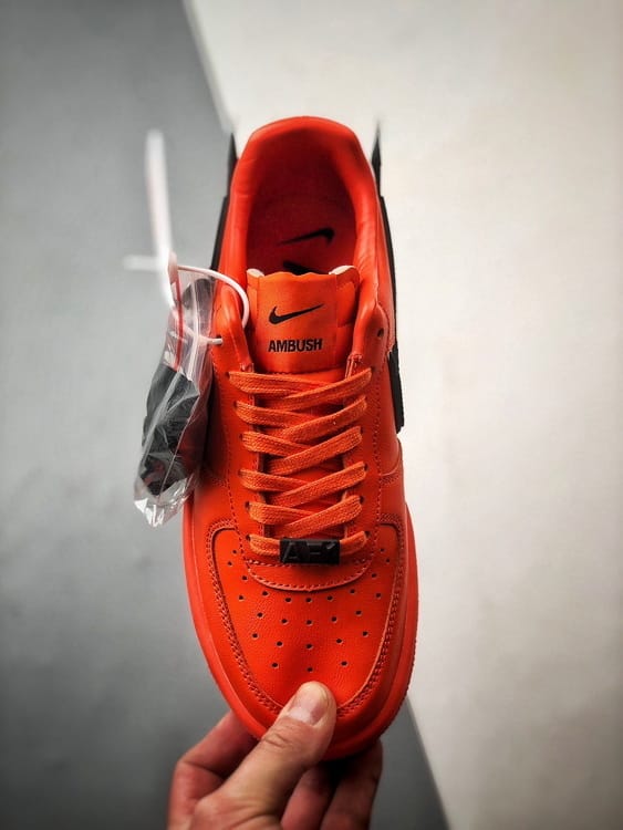 Ambush x Nike Air Force 1 Low SP Vermelho - Vista 2