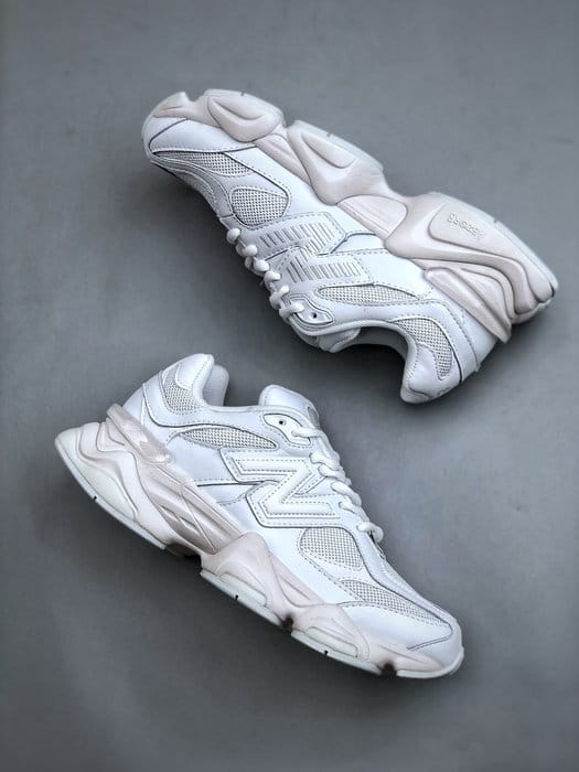 New Balance 9060 “Triple White” - Vista 6