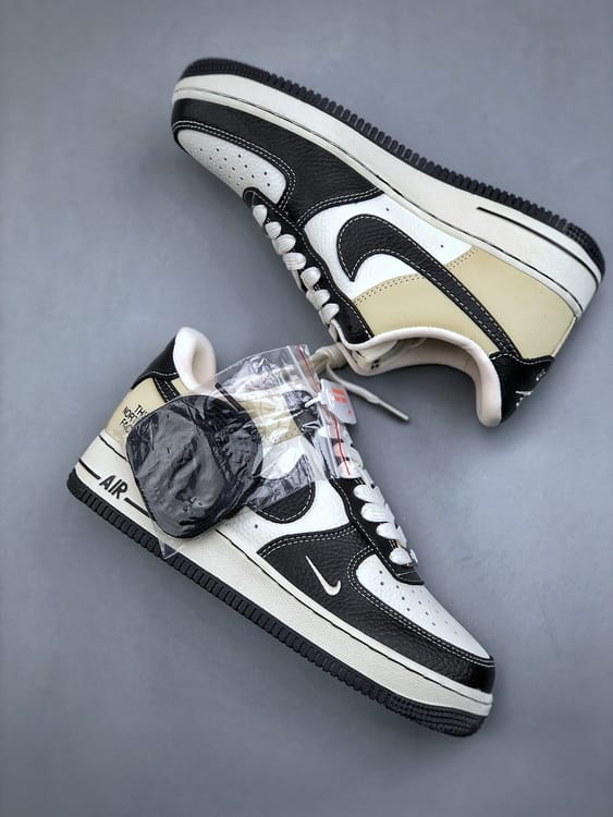 Air Force 1 '07 Low The North Face Couro Lichia Preto - Vista 2