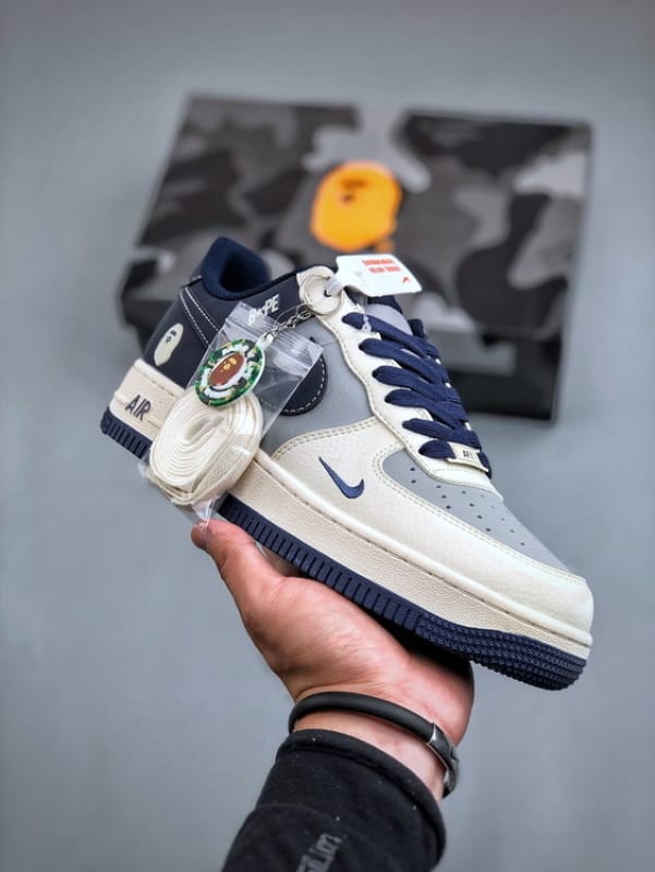 Air Force 1 '07 Low Bape - Vista 1