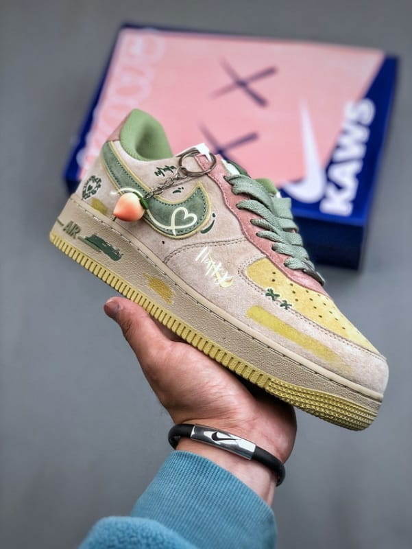 Air Force 1 '07 Low 'Pessegueiros' Edição Noite de Natal - Vista 1