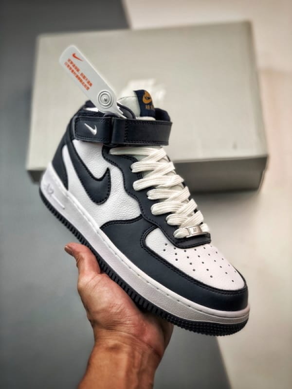 Air Force 107 Mid Azul Escuro e Branco Meio Alto - Vista 1