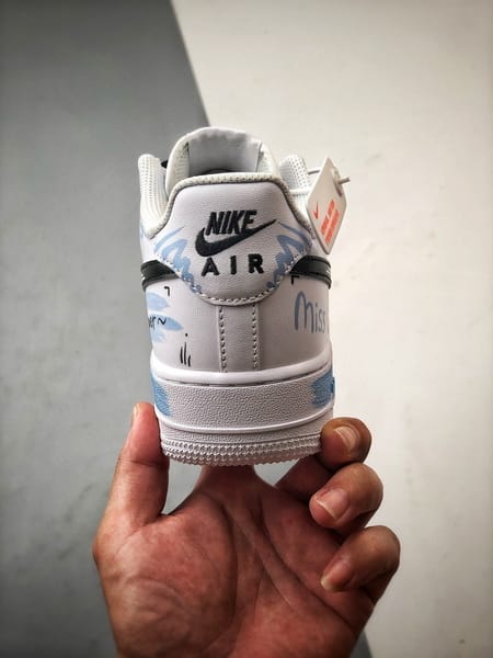 Air Force 1 '07 Low Qixi Limitado Branco, Preto e Azul - Vista 5