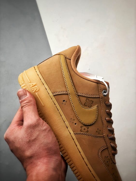 Nike Air Force 1 Low Estampado Trigo - Vista 2