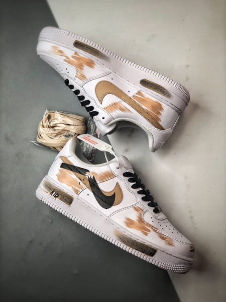 Air Force 1 '07 Low Três Ganchos Branco, Preto e Marrom - Vista 6