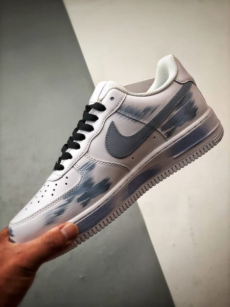 Air Force 1 '07 Low Três Swoosh Quebrados Branco, Preto e Azul - Vista 5