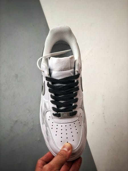Air Force 1 '07 Low Hook Rutura Branco, Cinza e Preto - Vista 9