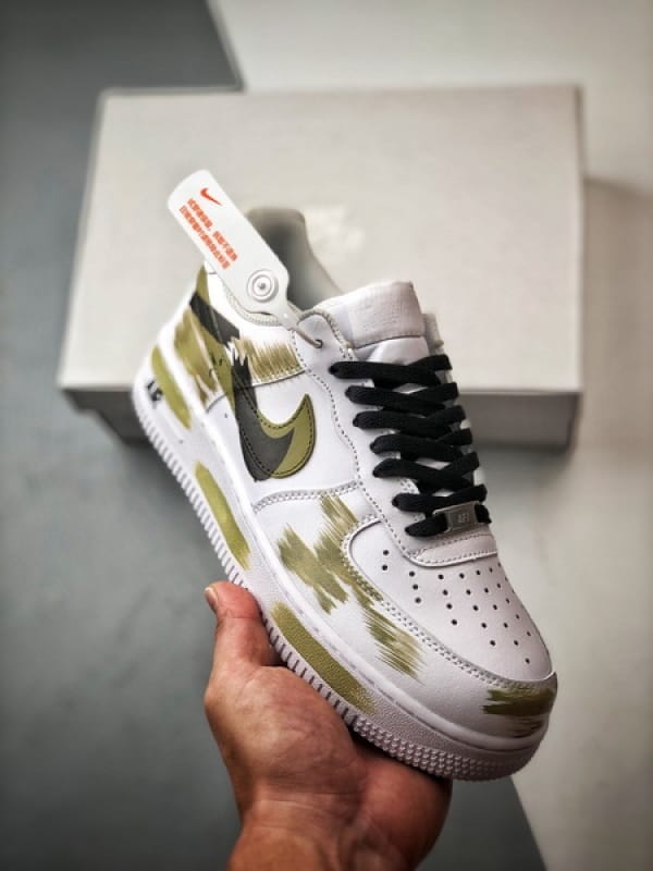 Air Force 1 '07 Low Branco, Preto e Verde Rasgado - Vista 1