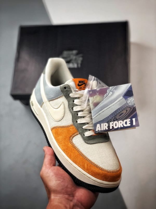 Air Force 1 '07 Low Branco, Marrom e Azul - Vista 1