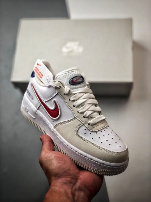 Air Force 1 '07 Low Branco, Vermelho e Azul - Vista 1