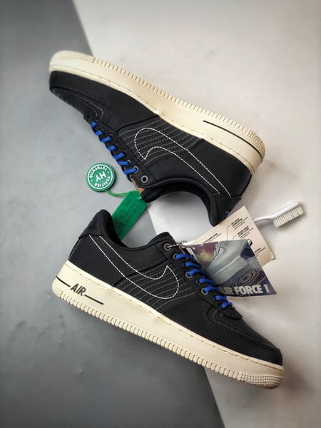 Air Force 1 '07 Low Tecido Preto e Branco - Vista 6
