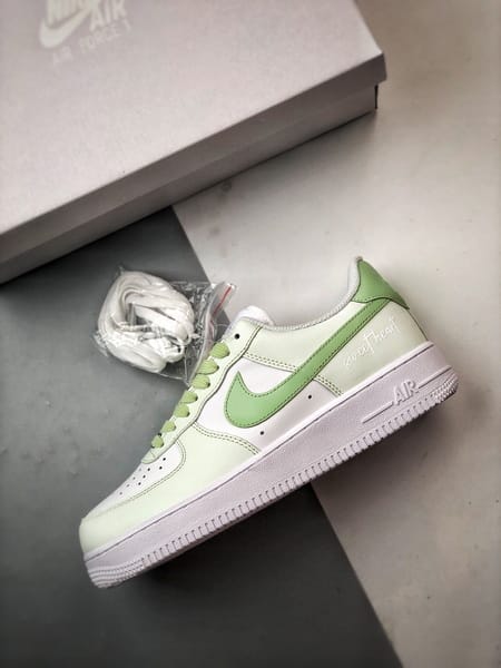 Air Force 1 '07 Low Verde Maçã Spray - Vista 8