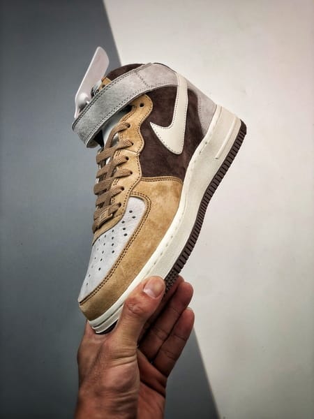 Air Force 1 07 Mid Cafe Grao Camurca - Vista 7
