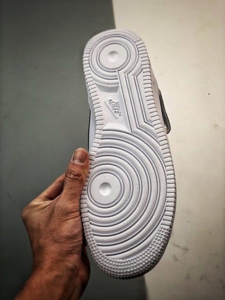 Air Force 1 07 Mid Cinzento e Azul Camurca - Vista 4