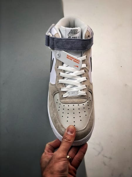 Air Force 1 07 Mid Cinzento e Azul Camurca - Vista 9