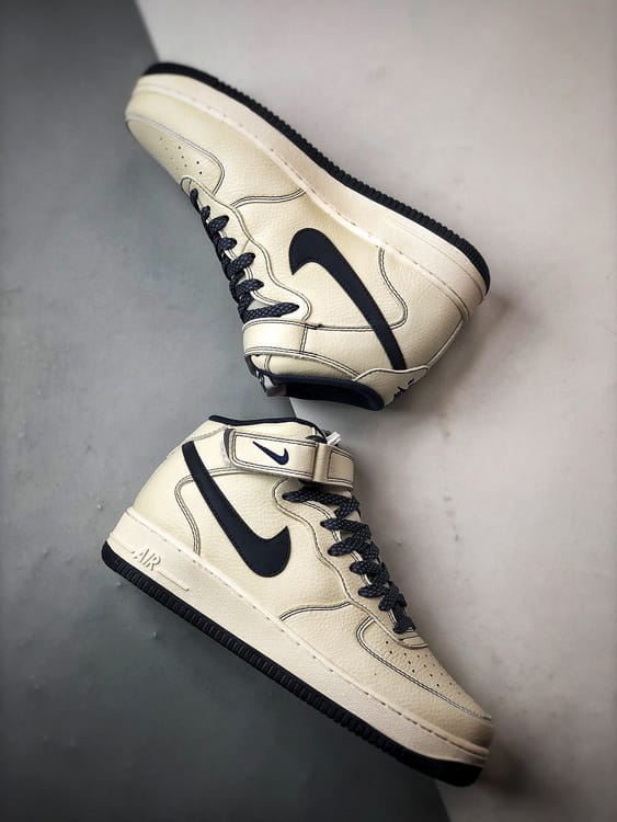Air Force 1 07 Mid Bege e Azul Escuro - Vista 6