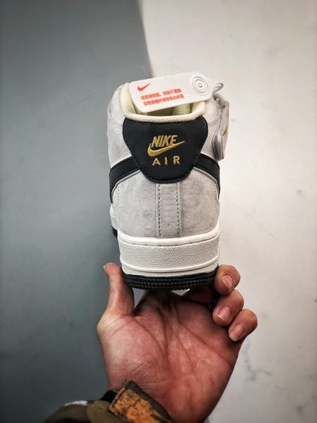 Air Force 1 07 Mid Bege Cinzento e Preto Camurca - Vista 3