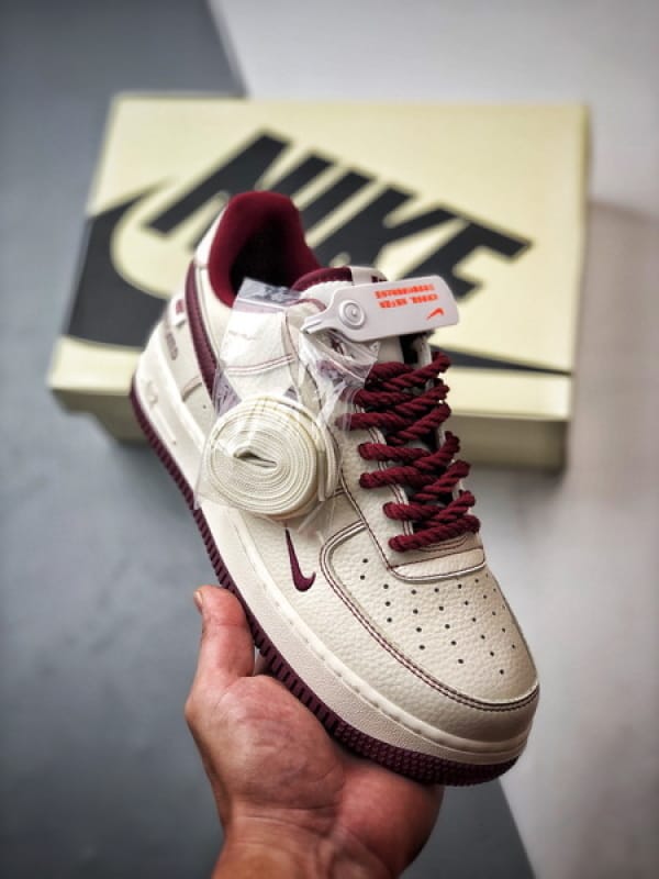 Air Force 1 Low Cinco Listras - Vista 1