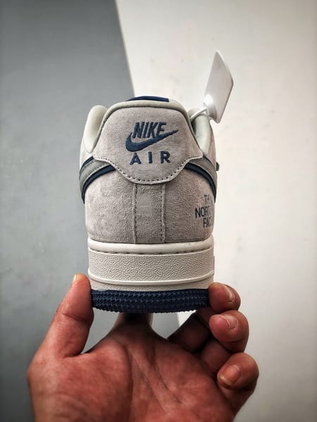 Air Force 1 Low North Face x CDG Cinzento e Azul - Vista 3