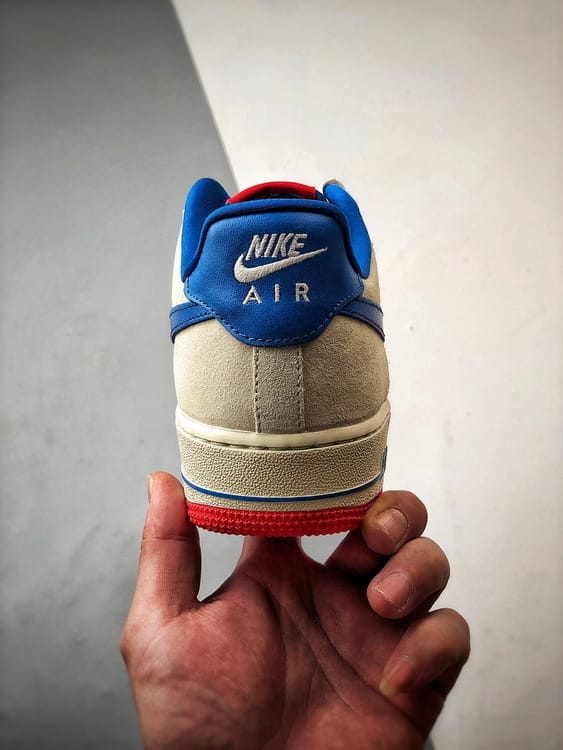 Nike Air Force 1 Low Gradiente Branco, Azul e Vermelho - Vista 3