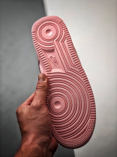 Air Force 1 Low By You Rosa e Preto - Vista 4