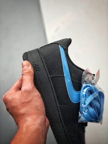 Air Force 1 Low By You Preto e Azul com Estrelas - Vista 2