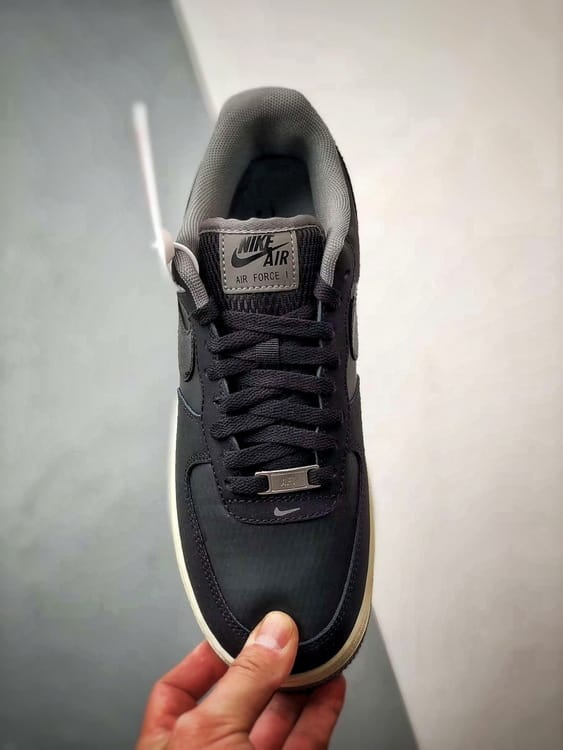 Air Force 1 Low 'Dark Pewter' Preto - Vista 9