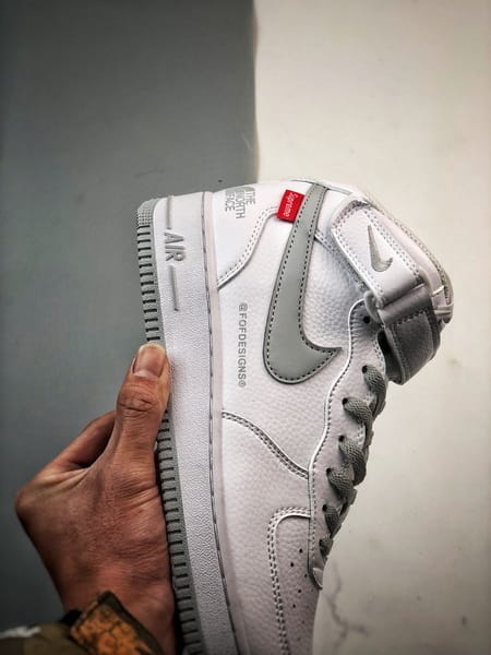 Air Force 1 Mid By You SupBranco e Cinzento - Vista 2