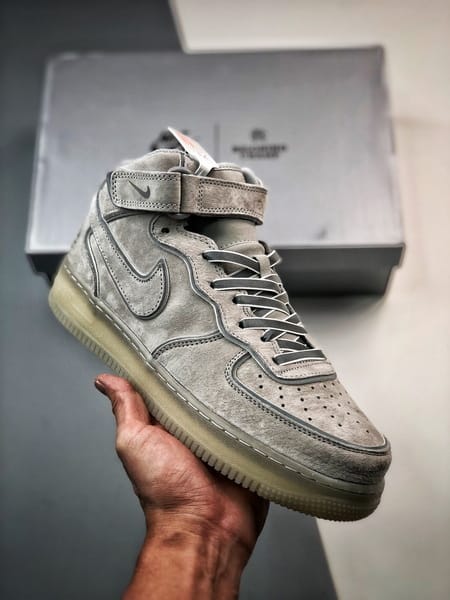 Air Force 1 Mid x Reigning Champ - Vista 6