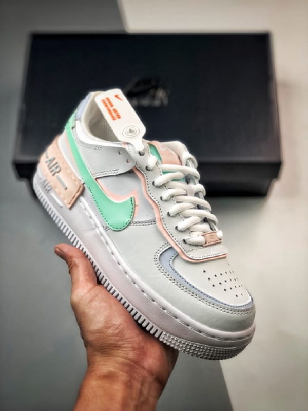 Air Force 1 Shadow Branco e Rosa - Vista 1