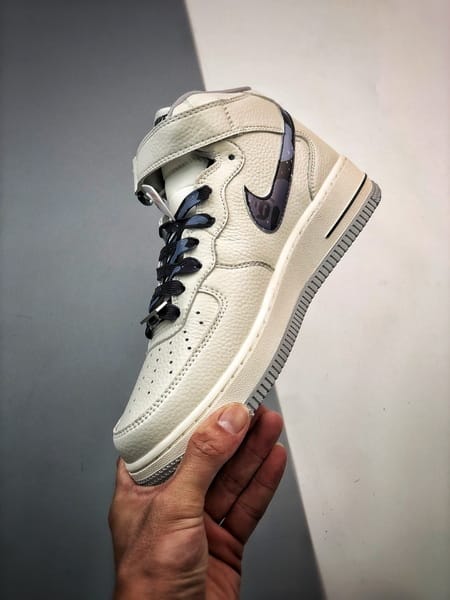Bape x Air Force 1 07 Mid Preto Camuflado - Vista 2