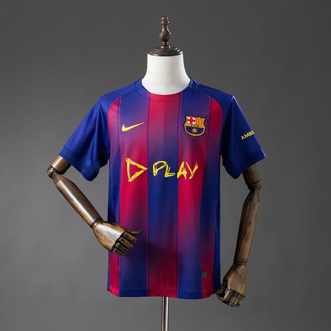 Camisola FC Barcelona 2025/2026 Colaboracao - Vista 1