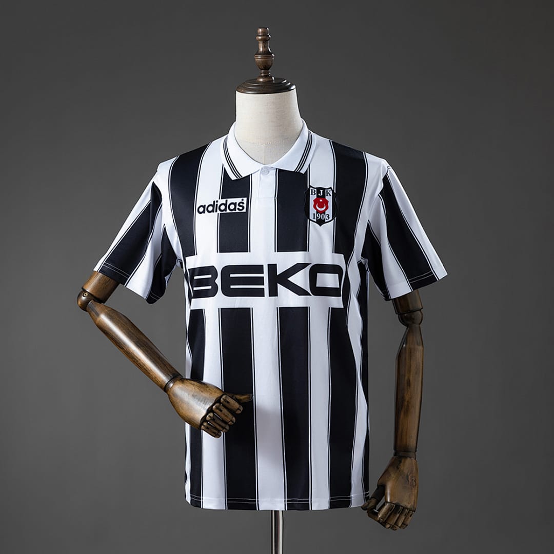 Camisola Beşiktaş Retro Alternativa 96/97 - Vista 1