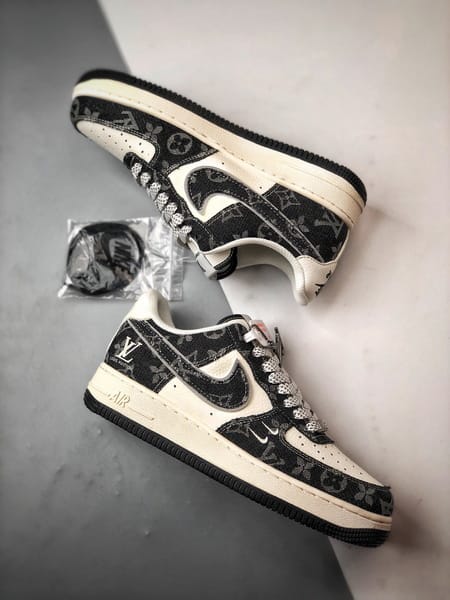 LV x Air Force 1 Low Branco e Preto Denim - Vista 6