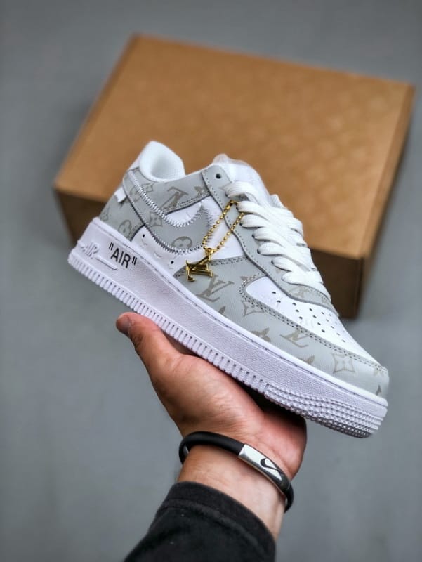 Nike Air Force 1 Low Colaboração - Vista 1