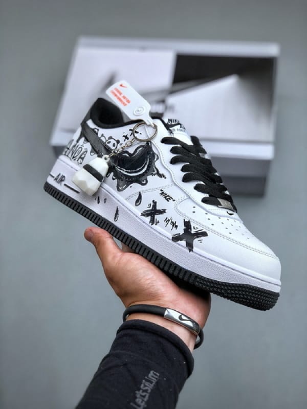 Nike Air Force 1 Low 07 Anime - Vista 1