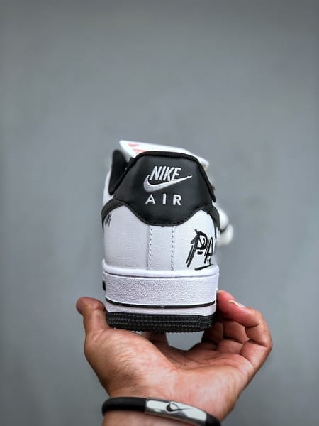 Nike Air Force 1 Low 07 Anime - Vista 4
