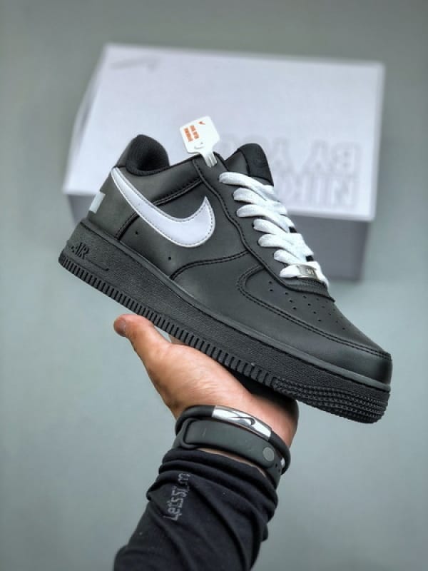 Nike Air Force 1 Low '07 Colaboração Especial - Vista 1