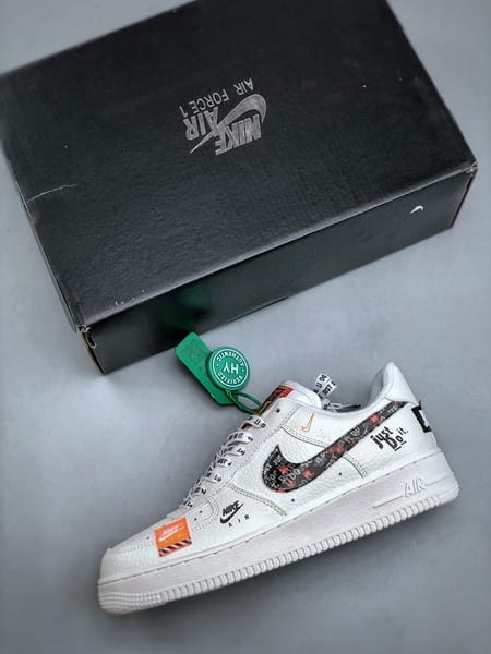 Nike Air Force 1 Low Branco Clássico - Vista 8