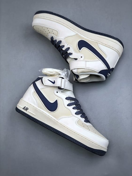 Nike Air Force 1 MID Bege e Azul Escuro - Vista 2