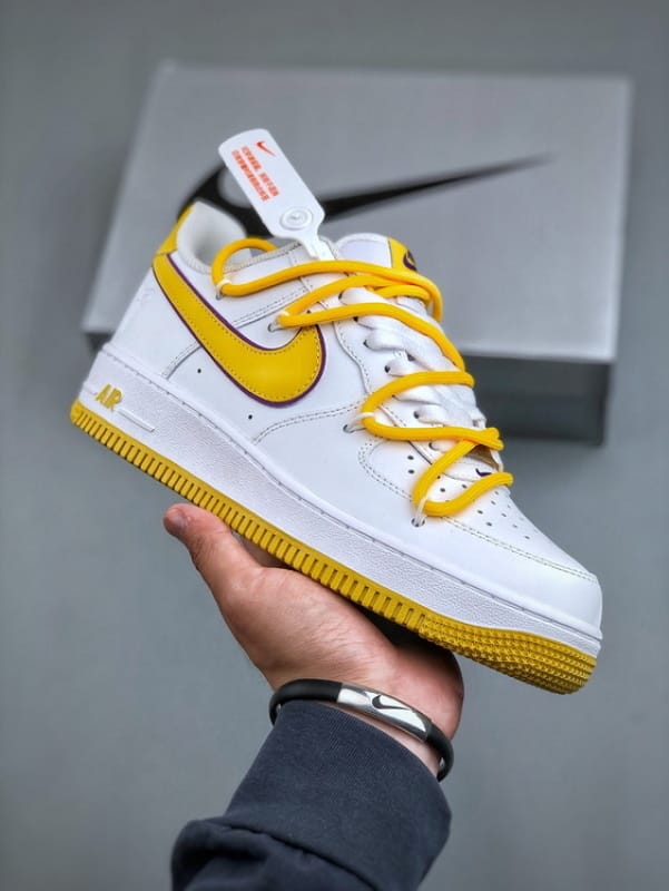 Nike Air Force 1 '07 Low Colaboração Mamba Negra - Vista 1